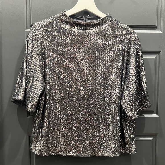 H&M Sequin Gray Silver Women's Top Size L - Picture 3 of 5